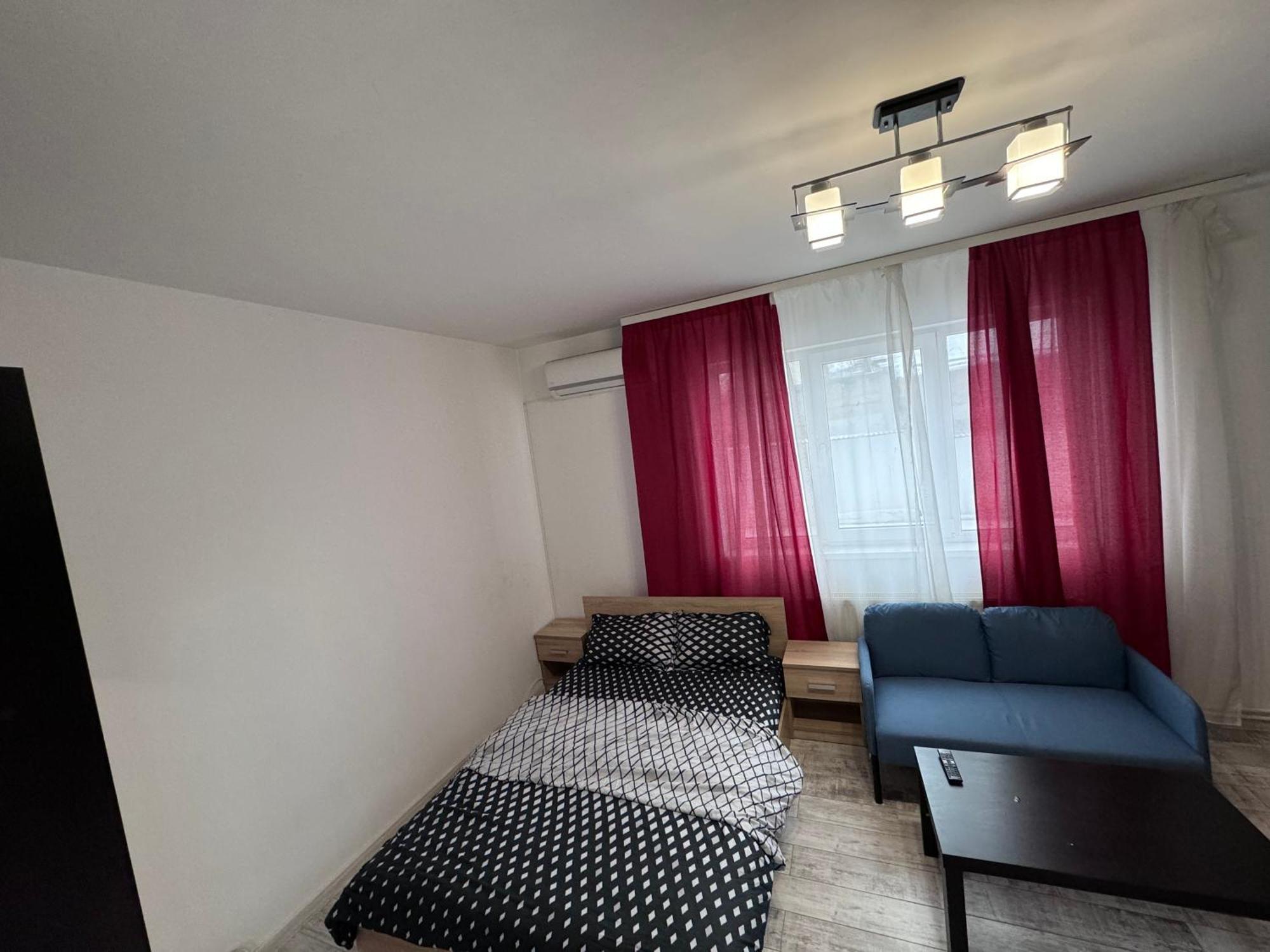 Cozy Studio 10 Min Away From Th Center Of The City ブカレスト エクステリア 写真